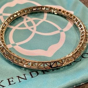 Kendra Scott single gold bangle